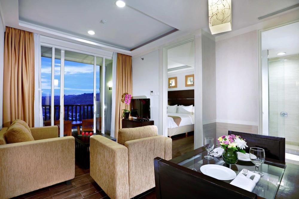 Resort Aston And Bogor