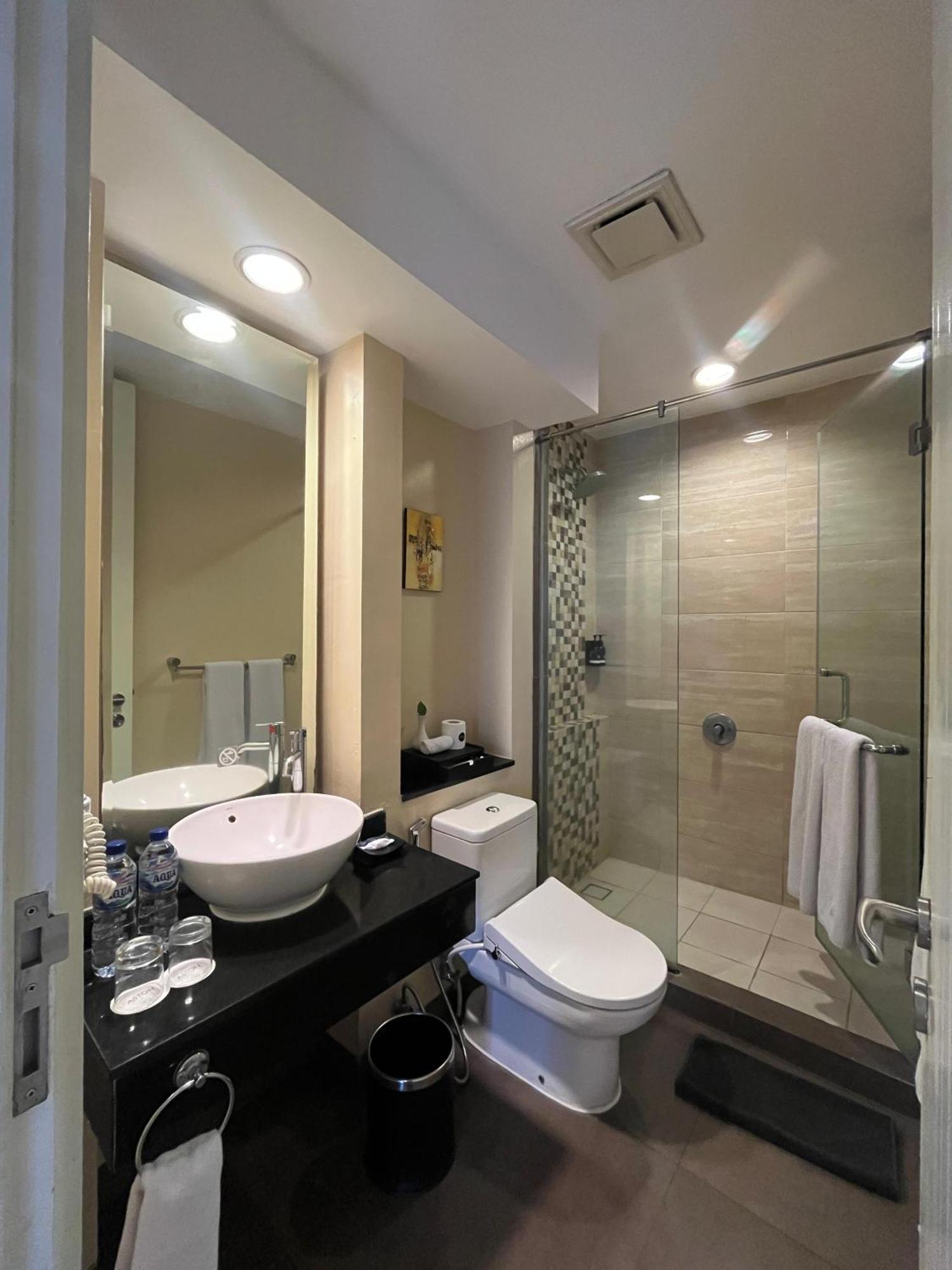 Aston And 4* Bogor